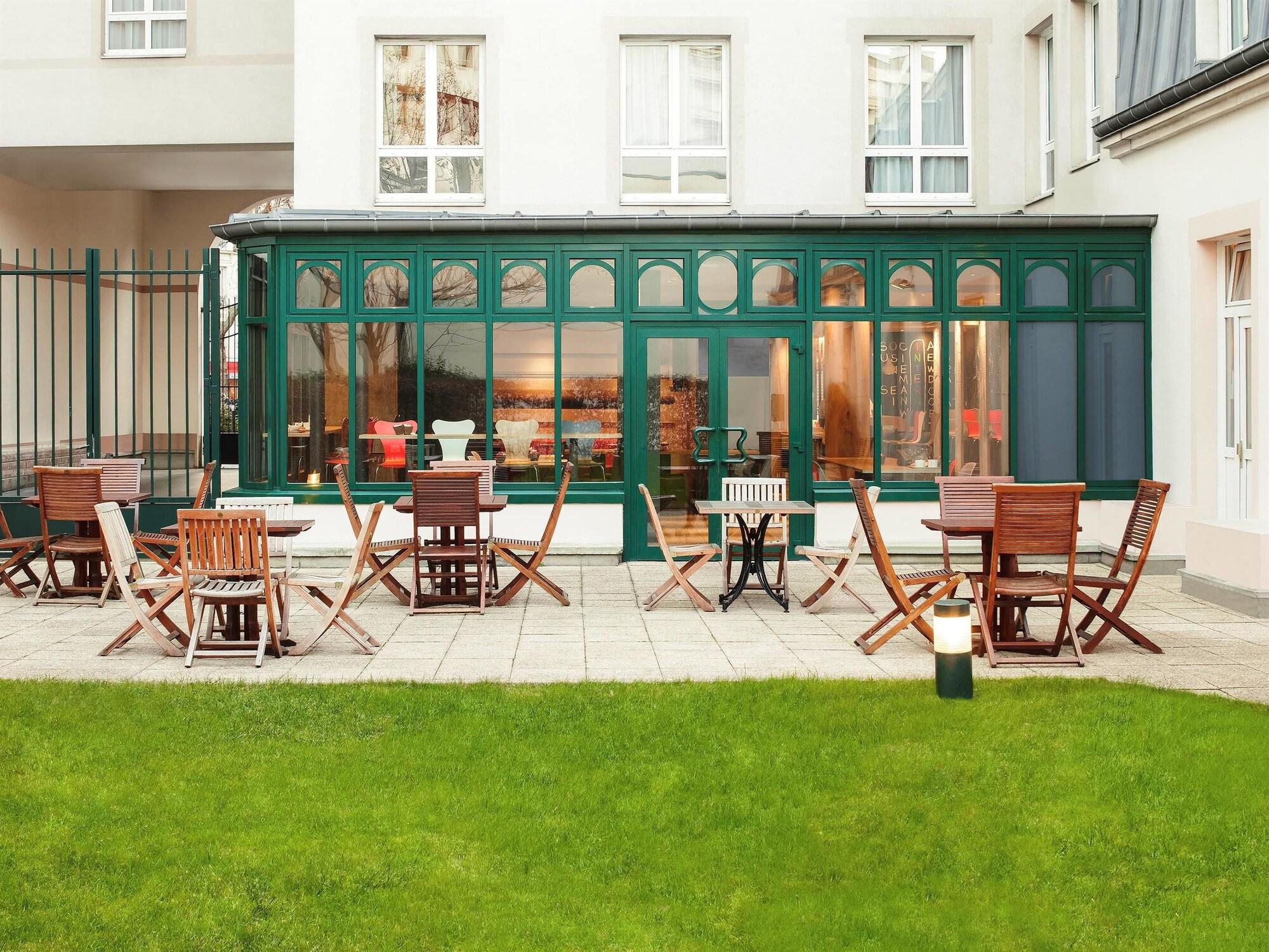 Ibis Paris Gare De Lyon Ledru Rollin Hotel Buitenkant foto