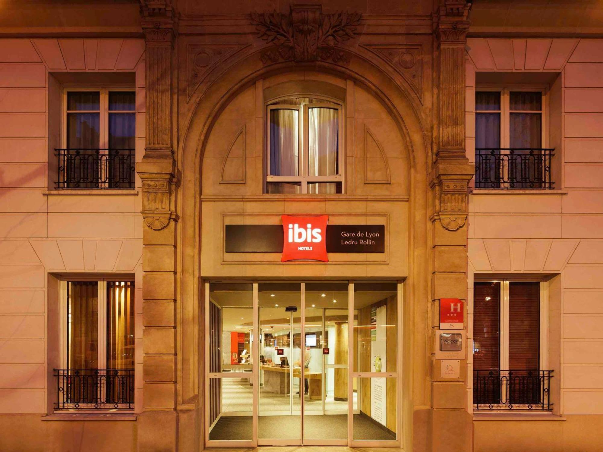 Ibis Paris Gare De Lyon Ledru Rollin Hotel Buitenkant foto