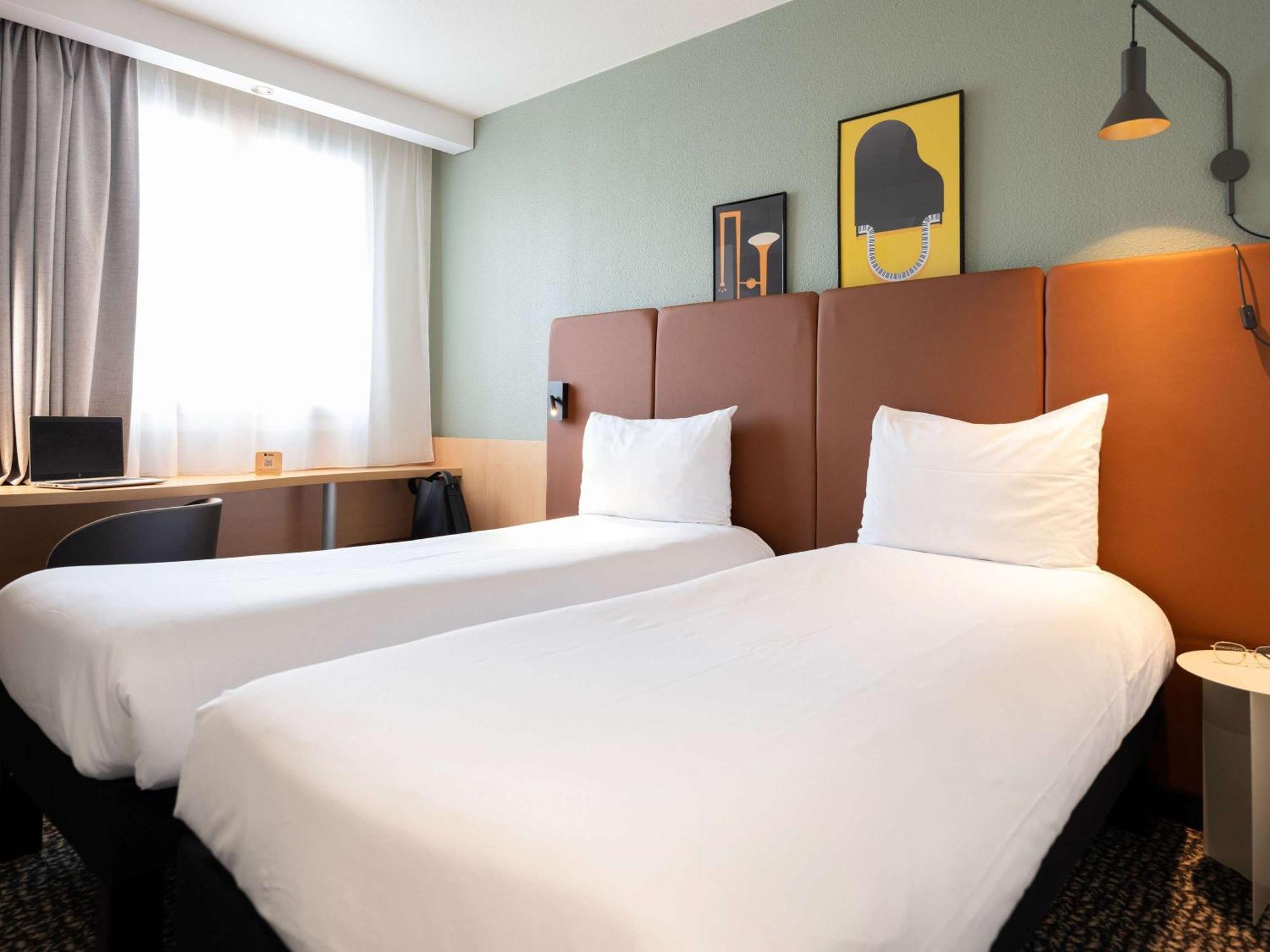 Ibis Paris Gare De Lyon Ledru Rollin Hotel Buitenkant foto