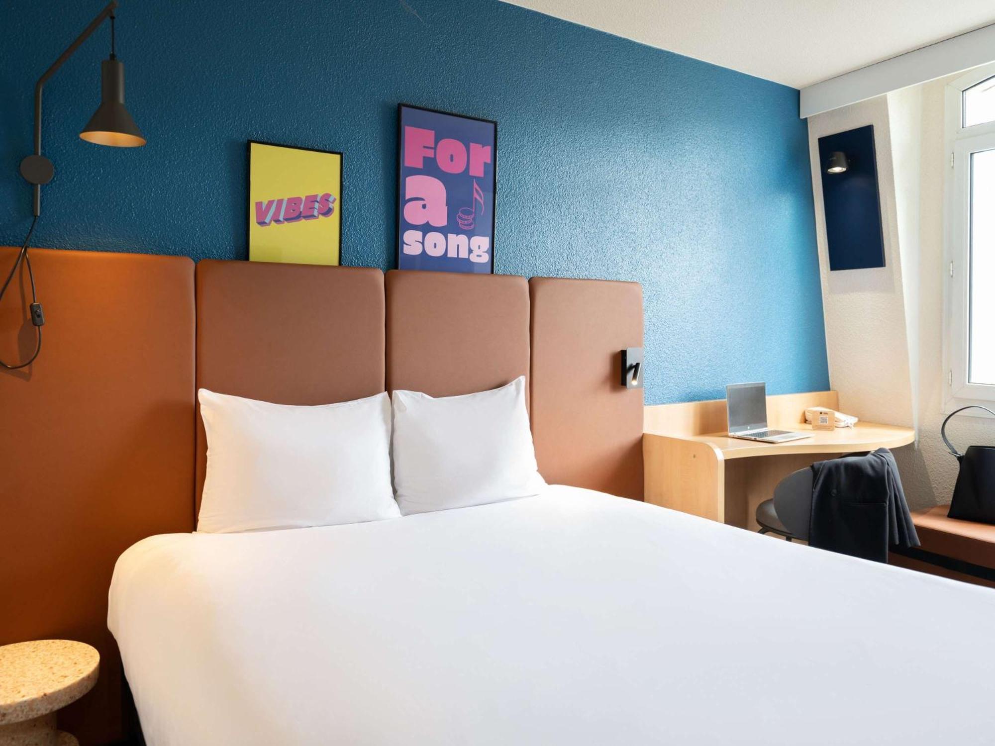 Ibis Paris Gare De Lyon Ledru Rollin Hotel Buitenkant foto